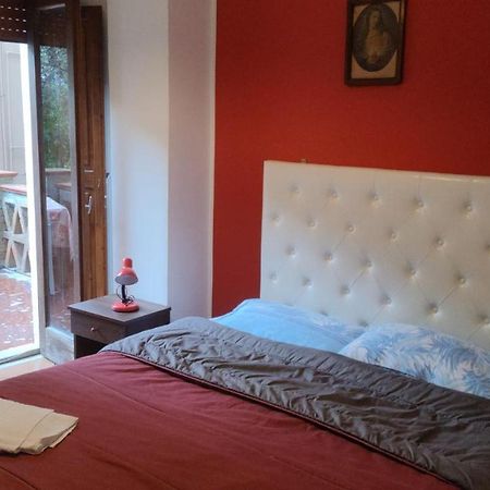 Il Porticciolo Apartment Giardini Naxos Exteriör bild