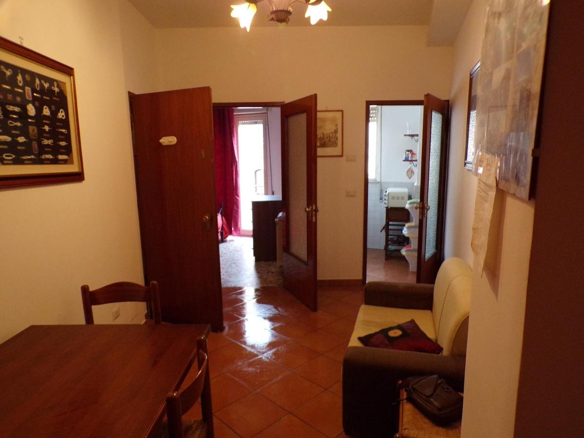 Il Porticciolo Apartment Giardini Naxos Exteriör bild